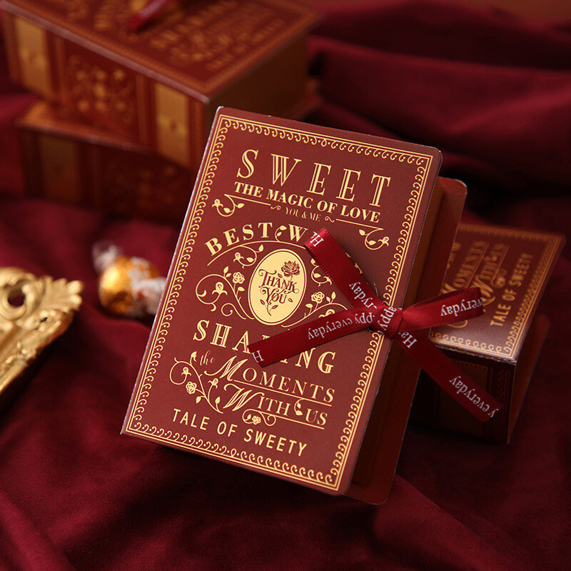 Red wedding favors boxes