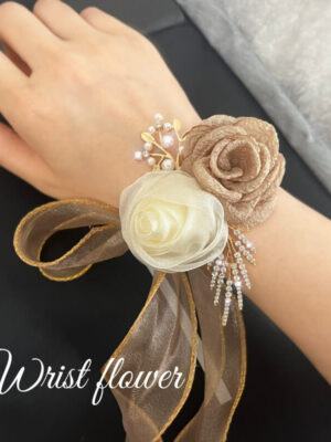 wrist flowers002